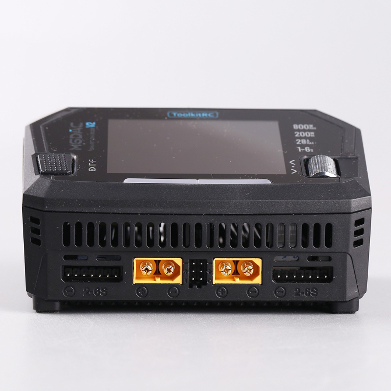 Chargeur de batterie Lipo inte - Toolkitrc M6Dac Smart Charger avis et prix